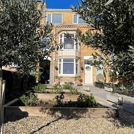 Сasa de vacaciones Amazingly Located 4bedroom House Scarborough